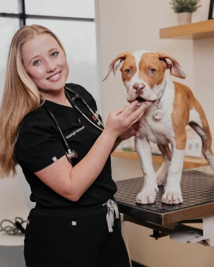 Dr Haleigh Skinner